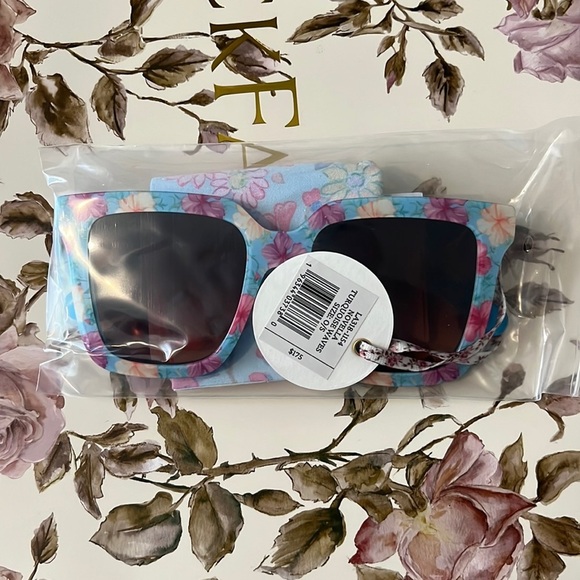 LoveShackFancy Sunglasses Nouvella Turquoise Waves main image 5